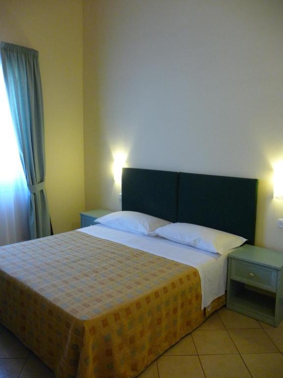 Agriturismo Biologico Corte Aragonese 산타마리아디리꼬디아 객실 사진